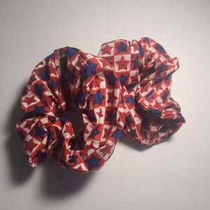 Hair Tie - Stars on Squares Red/Blue